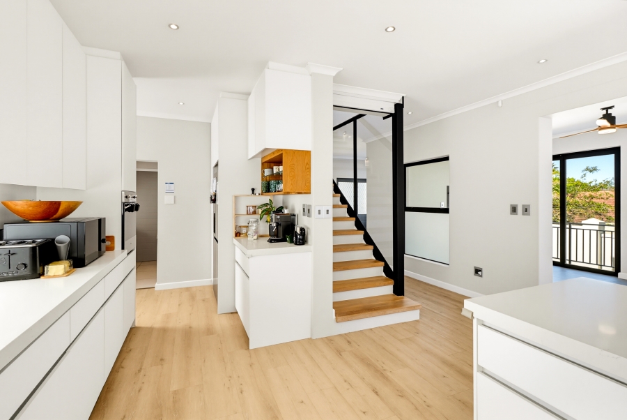 4 Bedroom Property for Sale in D’Stellen Estate Western Cape